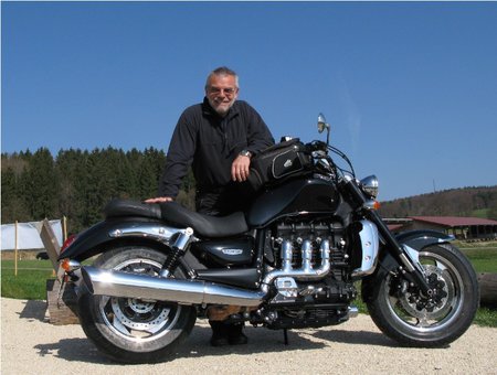 Triumph Rocket 3_ _2010-04-28_4490.jpg