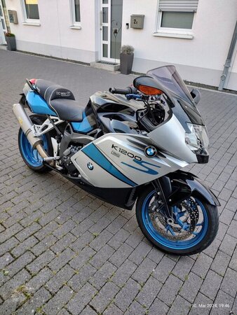 k1200s (1).jpg